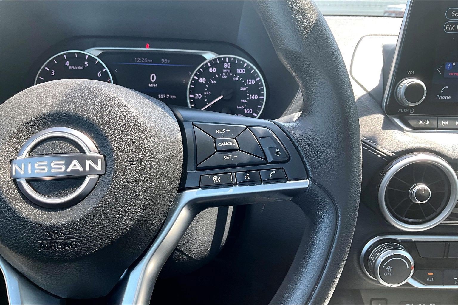 Used 2025 Nissan Sentra SV FWD image 14