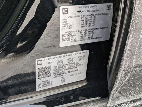 Used 2025 GMC Sierra 1500 AT4 w/ AT4 Premium Package image 22