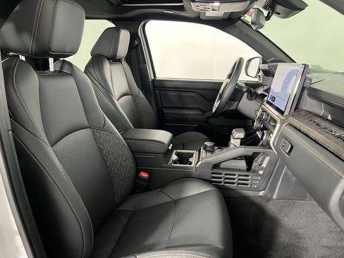 Used 2024 Toyota Tacoma Limited image 32