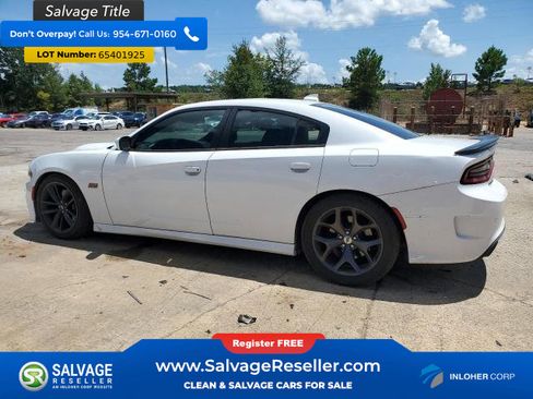 Used 2019 Dodge Charger Scat Pack w/ Plus Group RWD image 3