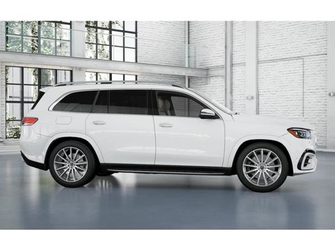 New 2026 Mercedes-Benz GLS 580 4MATIC image 15