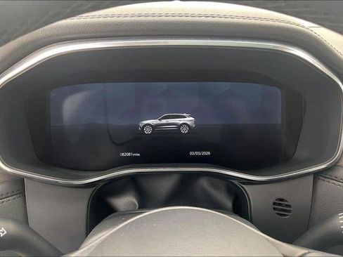 Used 2021 Jaguar F-PACE S image 23