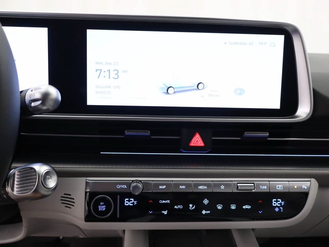 Used 2025 Hyundai Ioniq 6 SEL RWD image 13