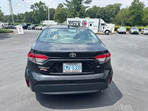 Used 2021 Toyota Corolla LE FWD image 5