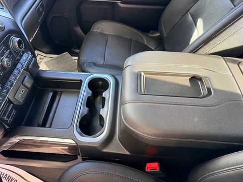 Used 2020 GMC Sierra 2500 Denali w/ Denali Ultimate Package image 16