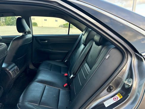 Used 2016 Toyota Camry XLE FWD image 20