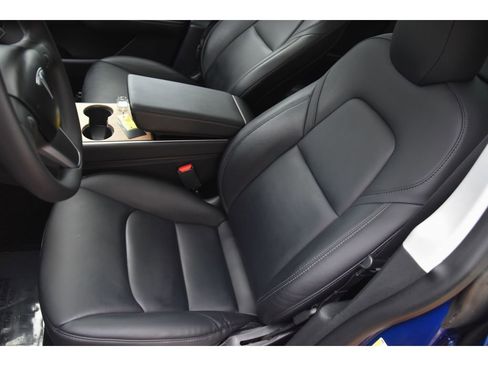 Used 2020 Tesla Model Y Performance image 12