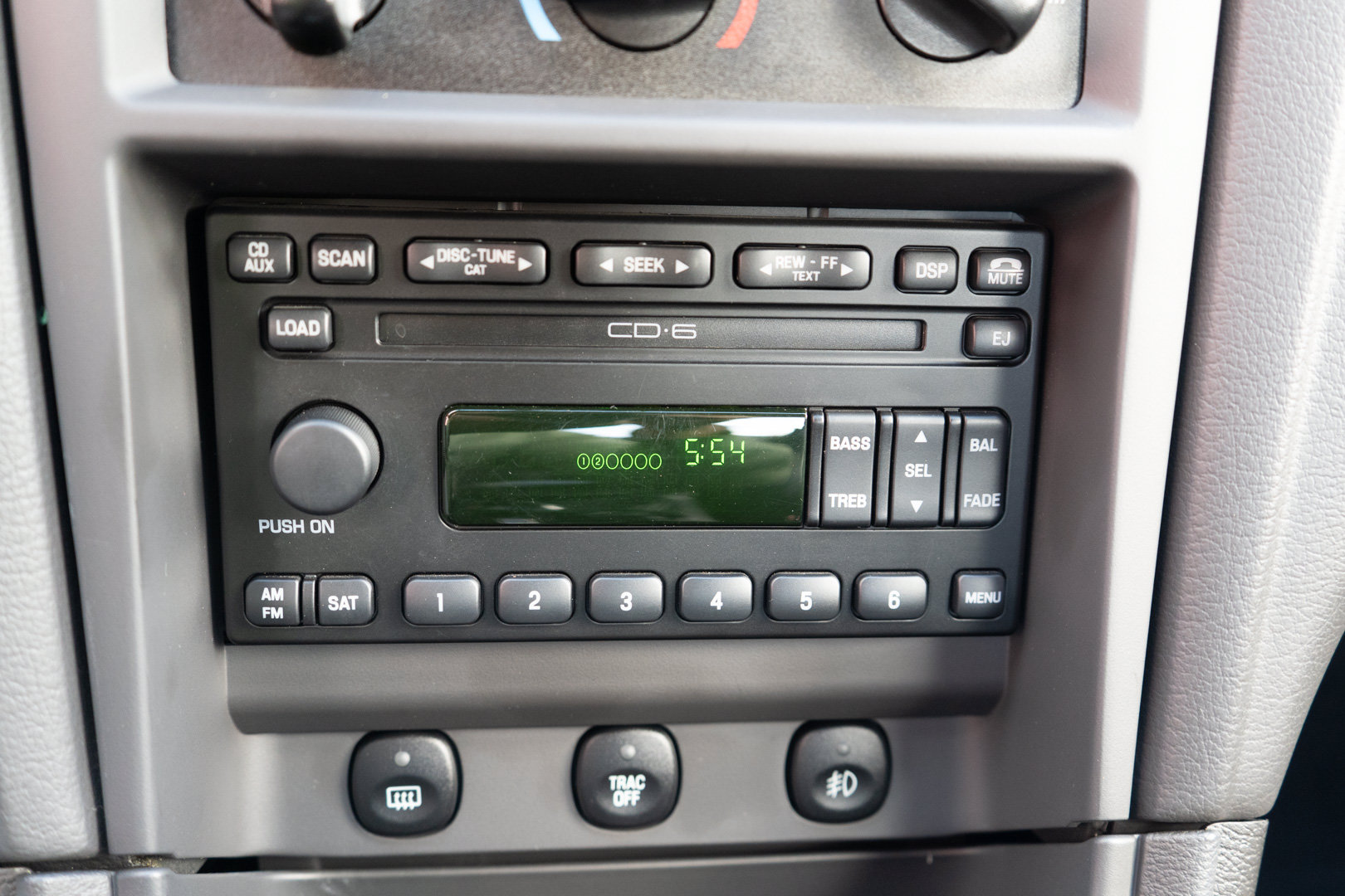 Used 2004 Ford Mustang GT RWD image 17