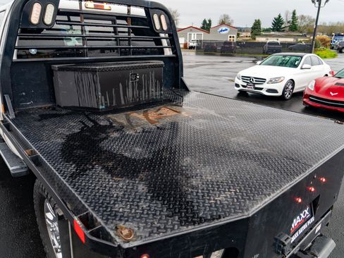 Used 2015 Ford F250 Lariat w/ Lariat Ultimate Package image 25