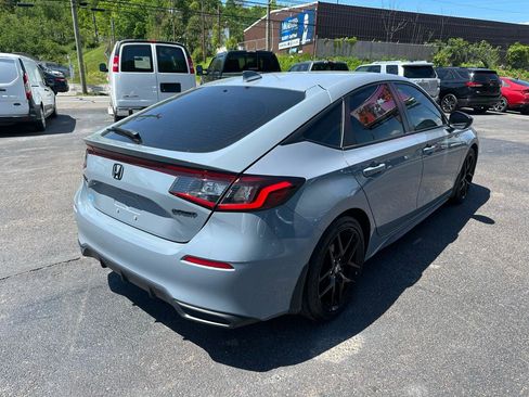 Used 2023 Honda Civic Sport image 5