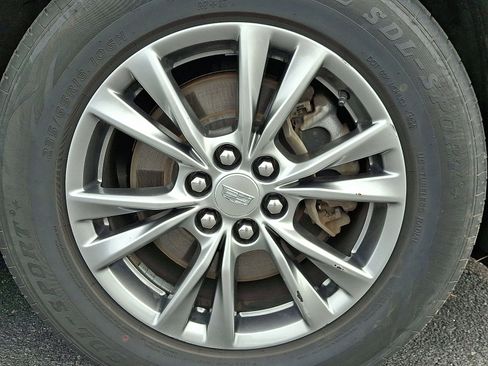 Used 2023 Cadillac XT5 Premium Luxury image 8