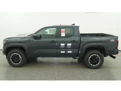 New 2026 Toyota Tacoma TRD Off-Road image 3