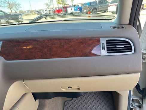 Used 2009 Chevrolet Silverado 1500 LTZ w/ White Diamond Edition image 55