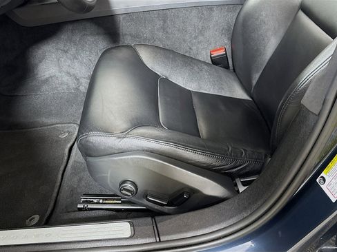 Used 2024 Volvo S60 B5 Core image 20