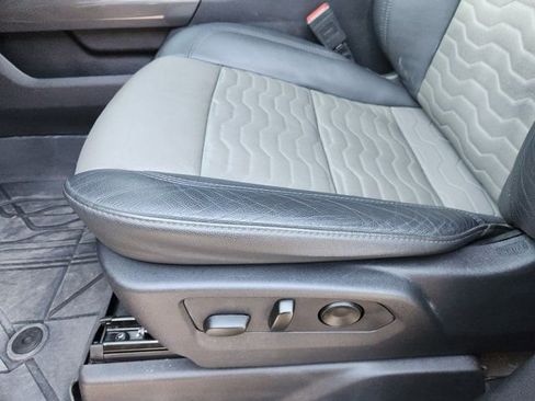 Used 2024 Chevrolet Silverado 1500 ZR2 w/ Technology Package image 26