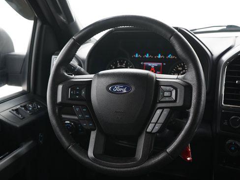 Used 2016 Ford F150 XLT w/ Equipment Group 302A Luxury AWD/4WD image 17