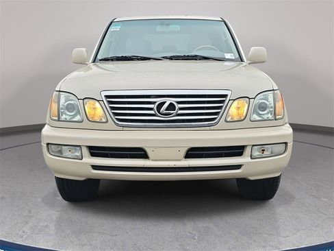 Used 2006 Lexus LX 470 4WD image 3