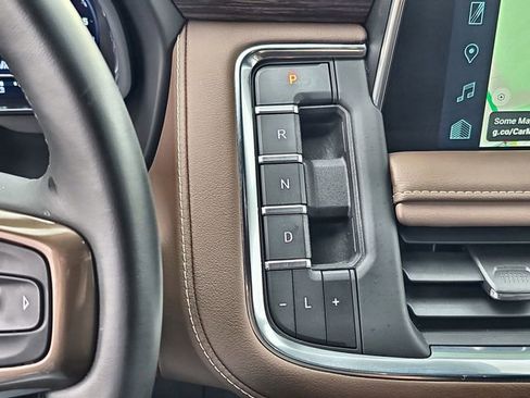 Used 2023 Chevrolet Tahoe High Country w/ LPO, Illumination Package image 31