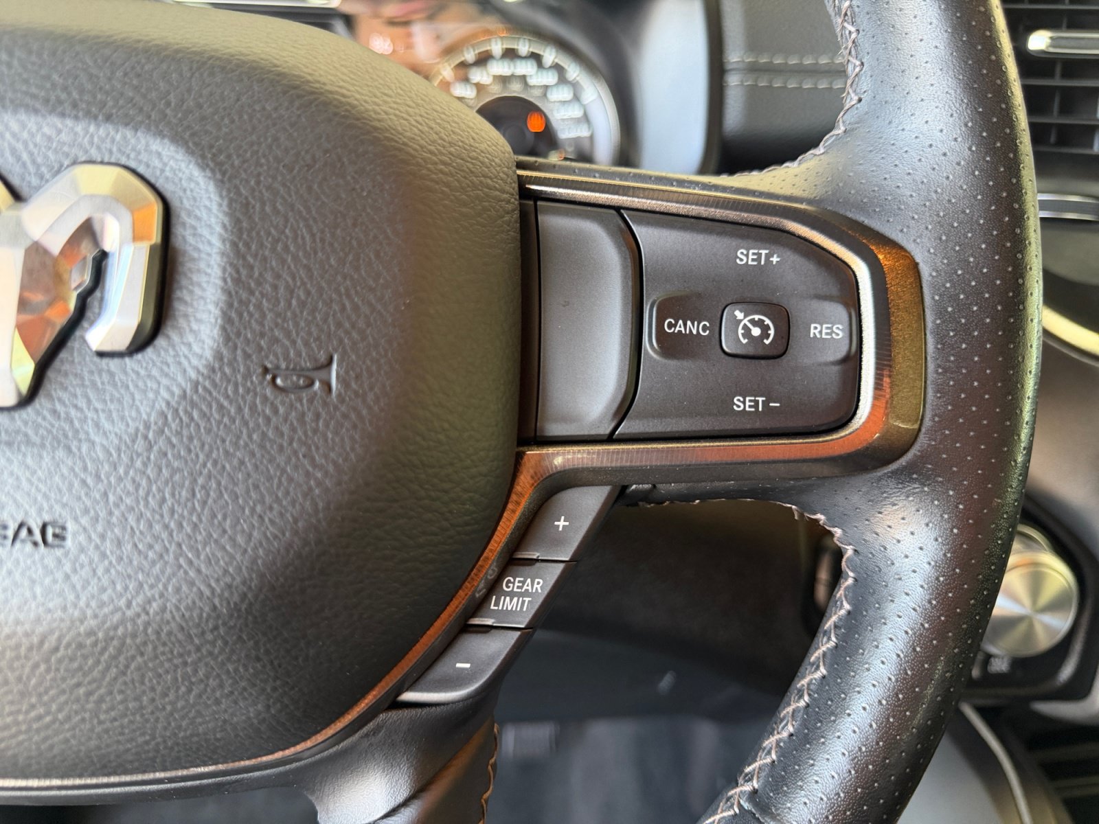 Used 2020 RAM 1500 Rebel w/ Rebel Level 2 Equipment Group AWD/4WD image 13