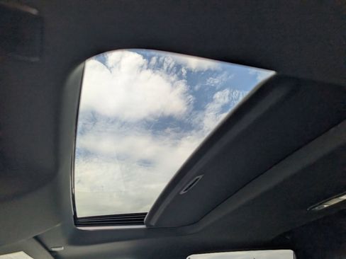 Used 2025 Chevrolet Silverado 1500 High Country w/ High Country Premium Package image 7