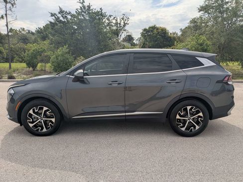Certified 2023 Kia Sportage EX FWD image 7