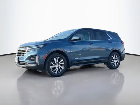 Used 2024 Chevrolet Equinox LT image 11