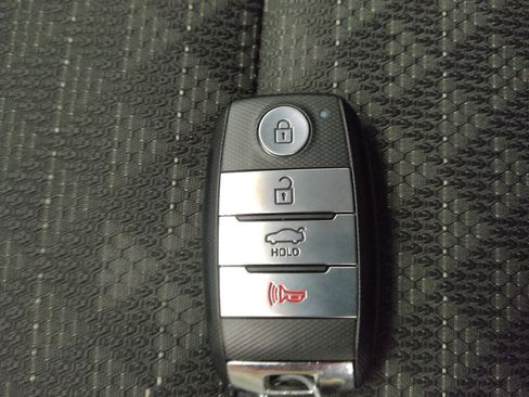 Used 2022 Kia Rio S w/ Technology Package FWD image 32