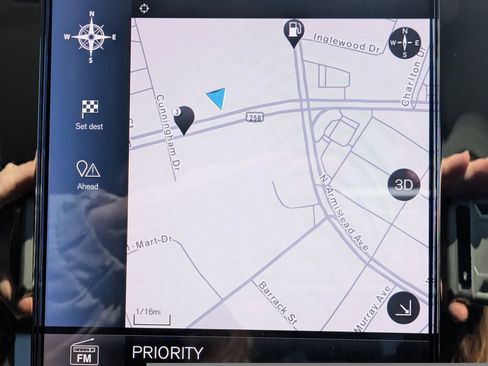 Certified 2022 Volvo XC40 T4 Inscription w/ Advanced Package image 22