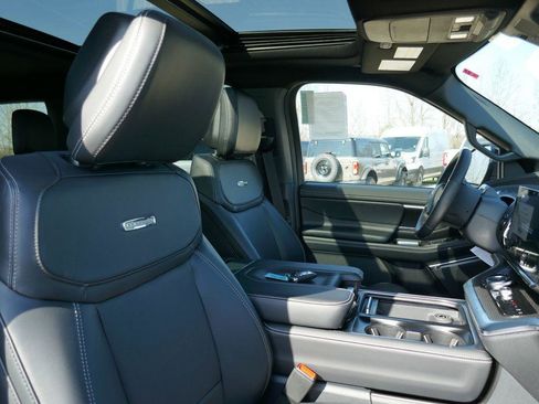 New 2026 Ford Expedition Max Platinum AWD/4WD image 10