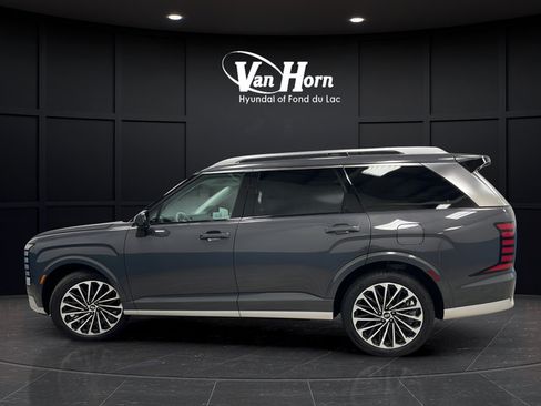 Used 2026 Hyundai Palisade Calligraphy AWD/4WD image 4
