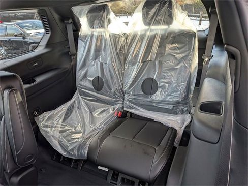 New 2025 Jeep Grand Cherokee L Limited image 12