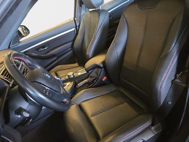 Used 2018 BMW 330i Gran Turismo xDrive AWD/4WD image 18