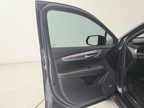 Used 2022 Cadillac XT5 Luxury w/ LPO, Floor Liner Package image 20