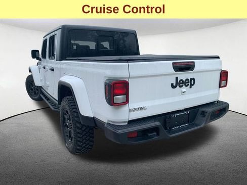 Used 2022 Jeep Gladiator Mojave AWD/4WD image 10