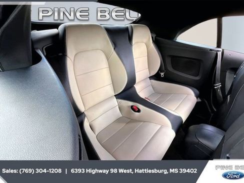 Used 2016 Ford Mustang GT Premium image 20