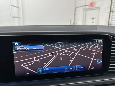 New 2026 Mercedes-Benz GLE 450e 4MATIC image 15