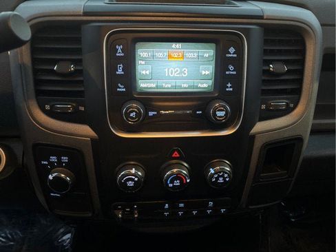 Used 2016 RAM 2500 Tradesman w/ Chrome Appearance Group image 11