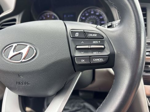 Used 2019 Hyundai Elantra Value Edition FWD image 21