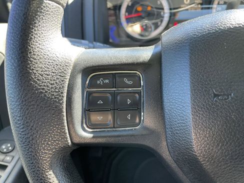 Used 2018 RAM 2500 Tradesman image 17