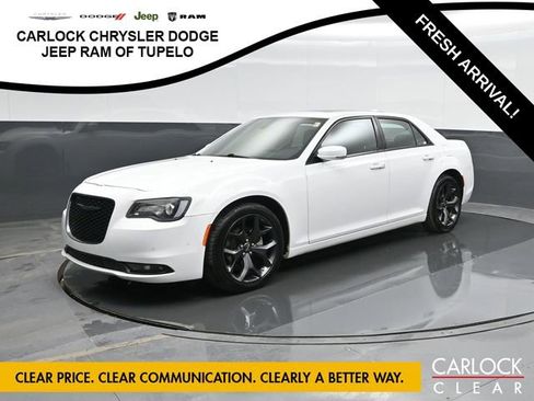 Used 2023 Chrysler 300 S image 8