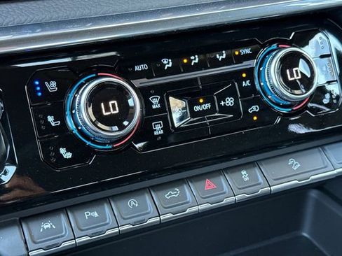 New 2026 GMC Sierra 1500 Denali w/ Denali Reserve Package image 24