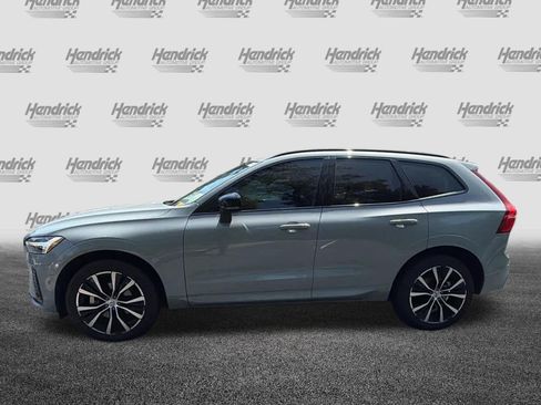 Certified 2024 Volvo XC60 B5 Plus AWD/4WD image 7