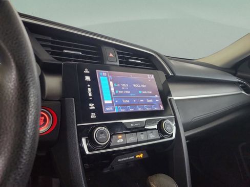 Used 2018 Honda Civic EX image 12