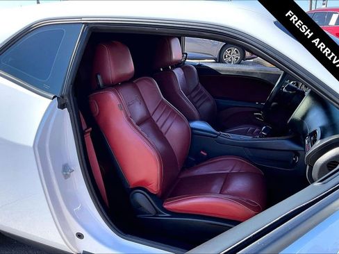 Used 2023 Dodge Challenger SRT Hellcat w/ Driver Convenience Group image 25