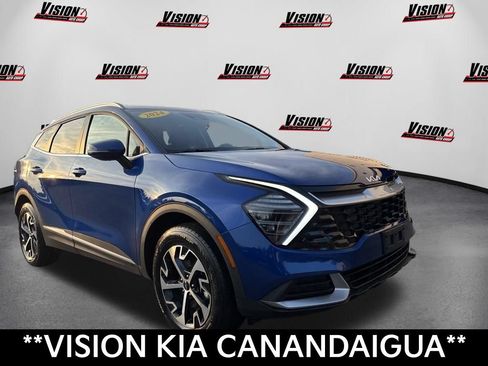 Certified 2024 Kia Sportage EX AWD/4WD image 3