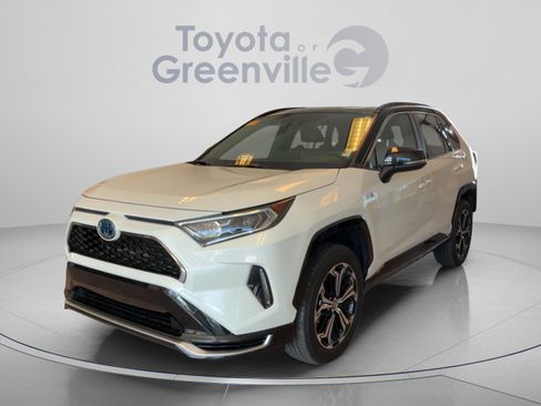 Certified 2021 Toyota RAV4 XSE w/ Weather Package AWD/4WD image 1