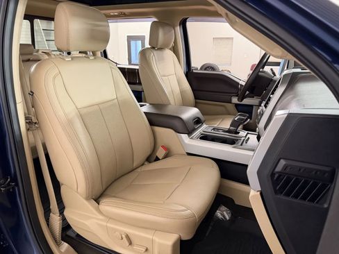 Used 2020 Ford F150 Lariat w/ Equipment Group 502A Luxury AWD/4WD image 38