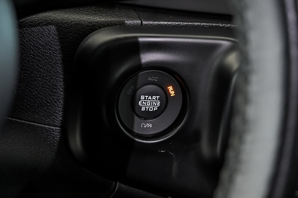 Used 2022 Jeep Gladiator Sport AWD/4WD image 19