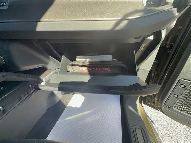 Used 2025 Ford Bronco Raptor AWD/4WD image 21