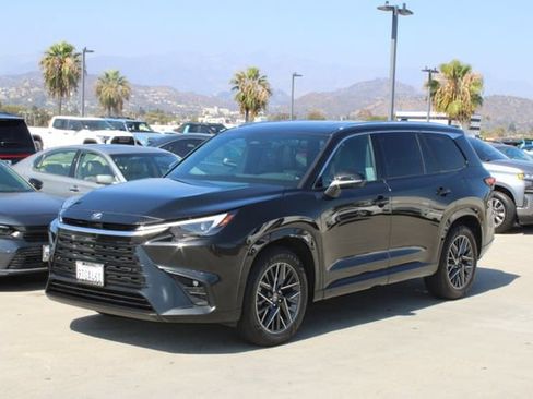 Certified 2025 Lexus TX 350 AWD w/ Technology Package image 3